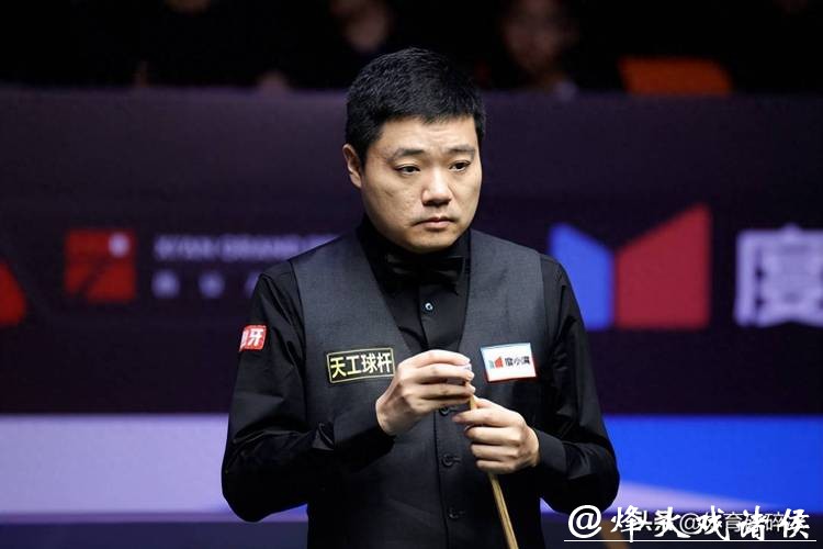 斯诺克大师赛：斯佳辉无缘八强 丁俊晖将战特鲁姆普