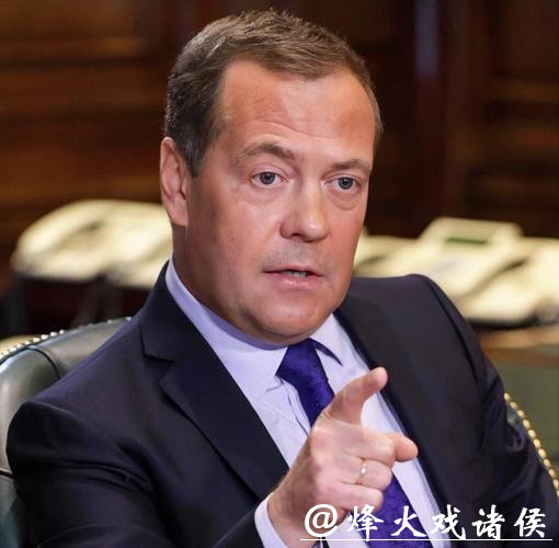 梅德韦杰夫:不想再当“大磨王” 梅德韦杰夫:不想再当“大磨王”